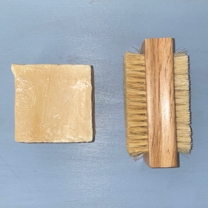 Working Hands Ethical Gift Pack | Plastic-free Vegan Gift | Handmade Artisan Soap Sisal Fibre Nail Brush | All of the Good Things